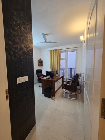 Gym in 3 BHK Apartment at Omaxe The Palace, Gomti Nagar – for Sale