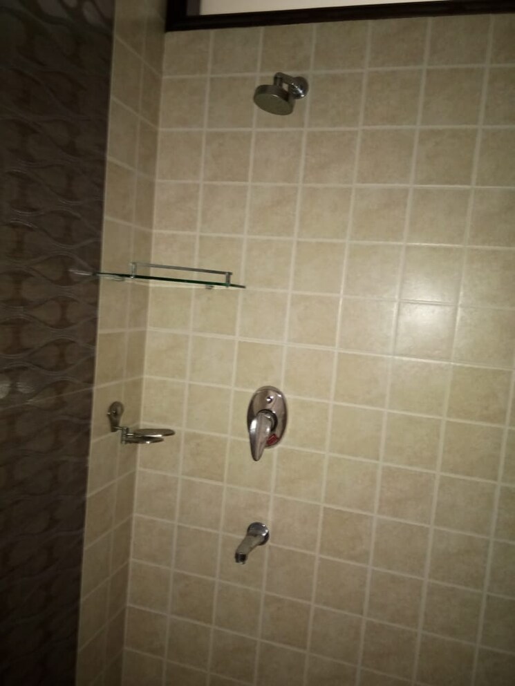 Bathroom, sector 14 3 Bedroom 1950 Sq.Ft. Independent House In Sector 14 Gurgaon 9702860