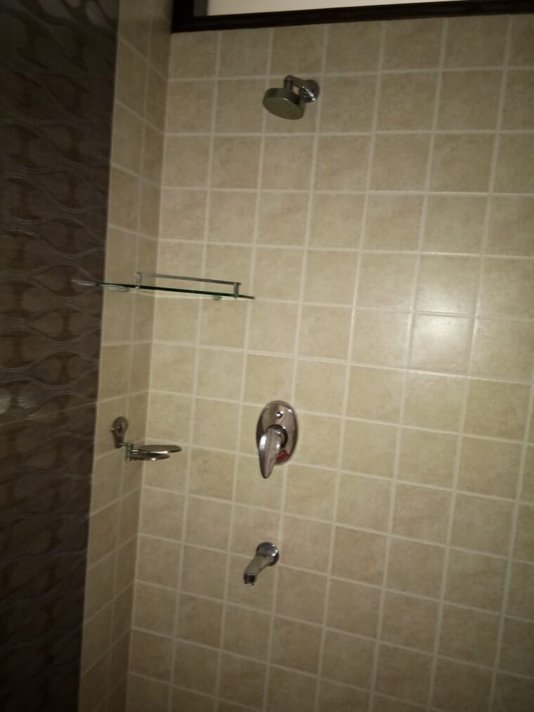 Bathroom, sector 14 3 Bedroom 1950 Sq.Ft. Independent House In Sector 14 Gurgaon 9702860