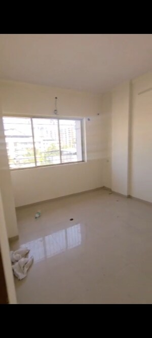 Room in 2 BHK Apartment at Gaurav Residency II, Mira Road – for Sale