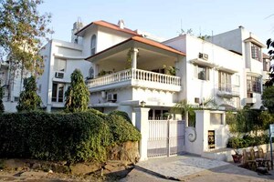 3 BHK Independent House For Rent in Sector 14