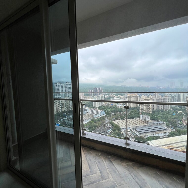 Balcony, shapoorji-pallonji-epsilon 2 Bedroom 710 Sq.Ft. Apartment In Kandivali East Mumbai 9702928