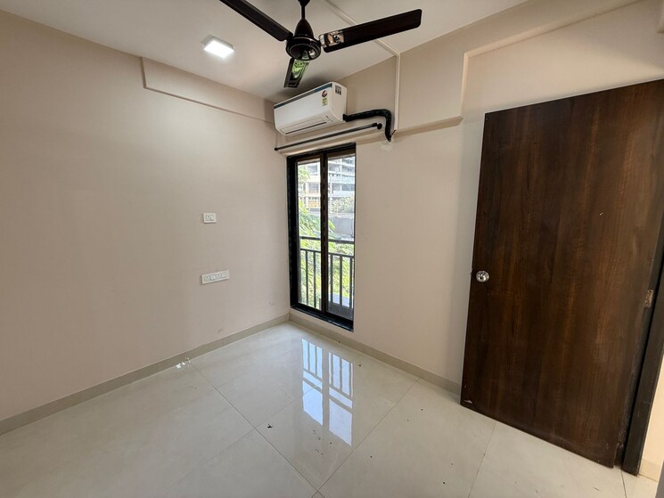 Room, evershine nagar 2 Bedroom 660 Sq.Ft. Apartment In Evershine Nagar Mumbai 9702917