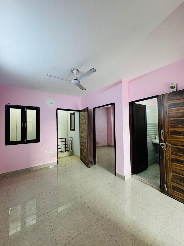 Room, saket 1 Bedroom 450 Sq.Ft. Builder Floor In Saket Delhi 9702961