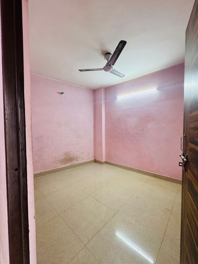 Room, saket 1 Bedroom 450 Sq.Ft. Builder Floor In Saket Delhi 9702961