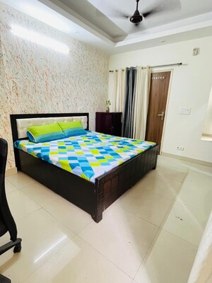 Bedroom in 1.5 BHK Builder Floor at Vipul Square, Sushant Lok I – for Rent