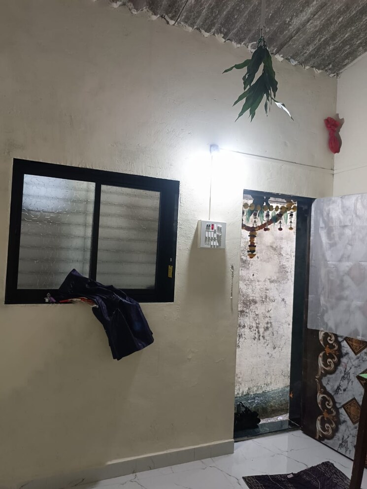 Room, dombivli west 1 Bedroom 550 Sq.Ft. Apartment In Dombivli West Thane 9703016