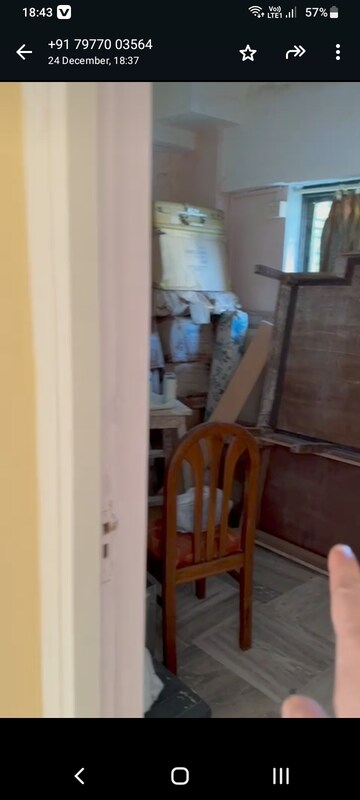 Furnished Amenities in 3 BHK Apartment at Diago Apartment, Pali Hill – for Rent