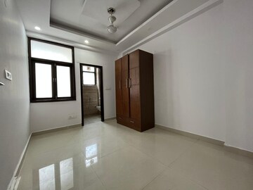 2 BHK Apartment For Rent in Chattarpur