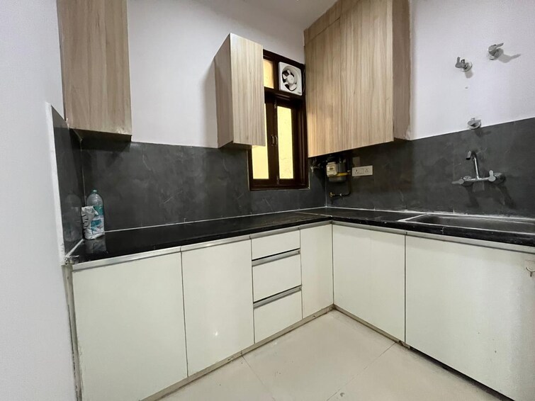 Kitchen, chattarpur 2 Bedroom 850 Sq.Ft. Apartment In Chattarpur Delhi 9703060