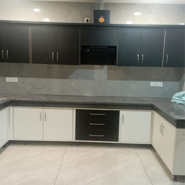 Kitchen in 3 BHK Apartment at Sector 42 – for Rent