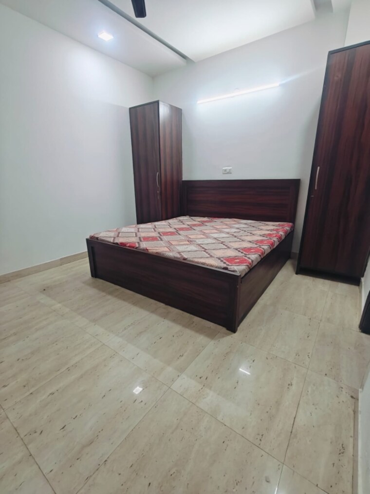 Bedroom, sector 45 1 RK 400 Sq.Ft. Builder Floor In Sector 45 Gurgaon 9703158