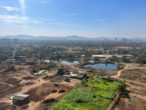 Master Bedroom in 2 BHK Apartment at Lodha Palava City Lakeshore Greens, Dombivli East – for Sale