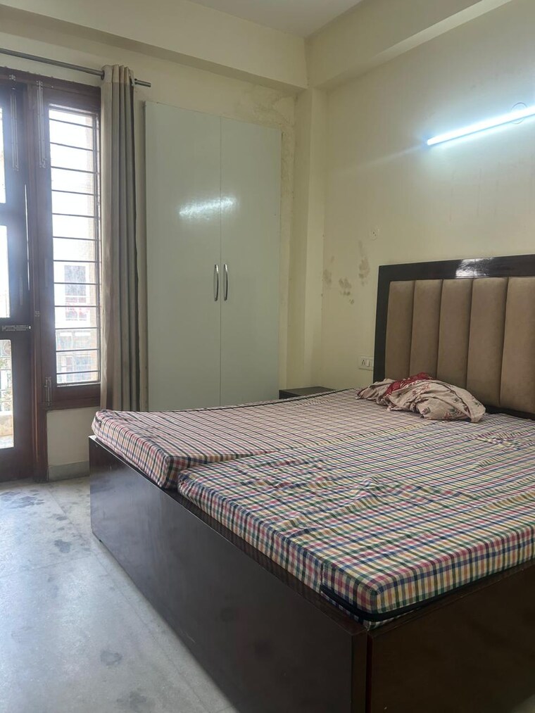 Bedroom, sector 43 2 Bedroom 800 Sq.Ft. Builder Floor In Sector 43 Gurgaon 9703163