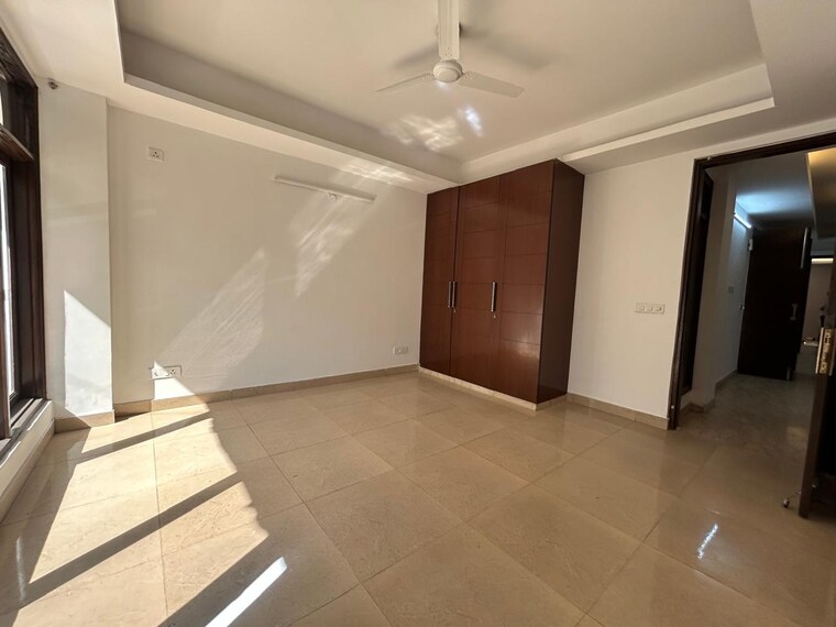 Room, saket 3 Bedroom 1400 Sq.Ft. Builder Floor In Saket Delhi 9703228