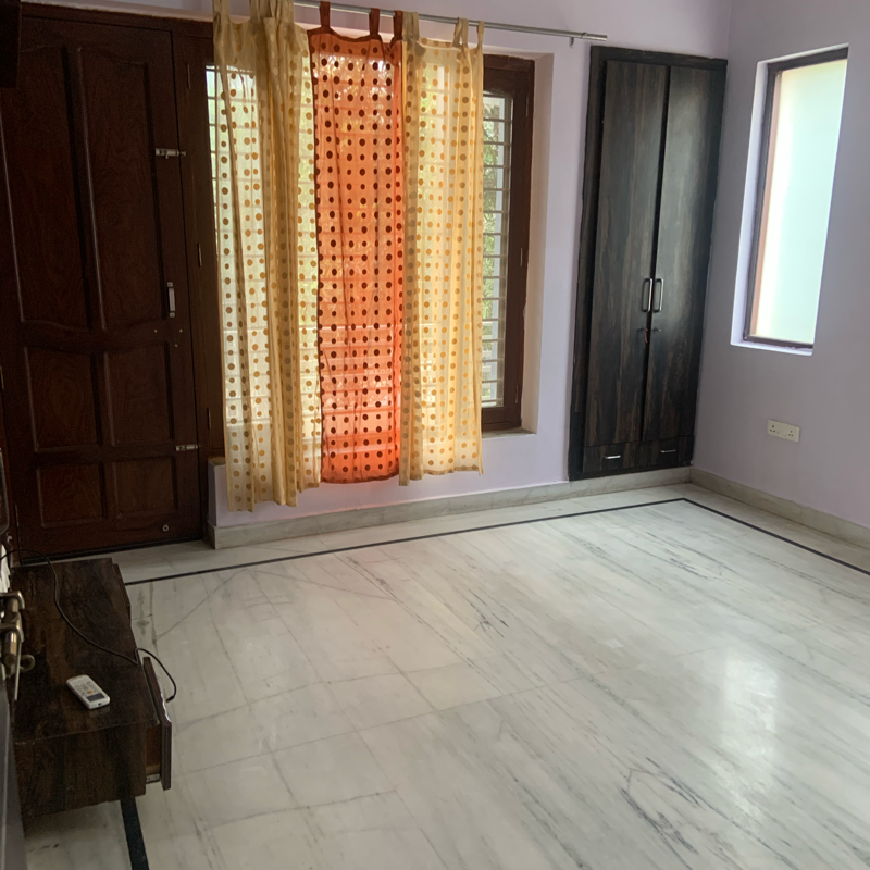 3 BHK Builder Floor For Rent in Sector 57