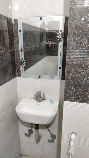 Bathroom in 1 BHK Independent House at Sector 14 – for Rent