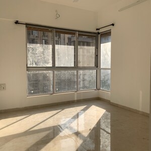 2 BHK Apartment For Sale in Borivali West