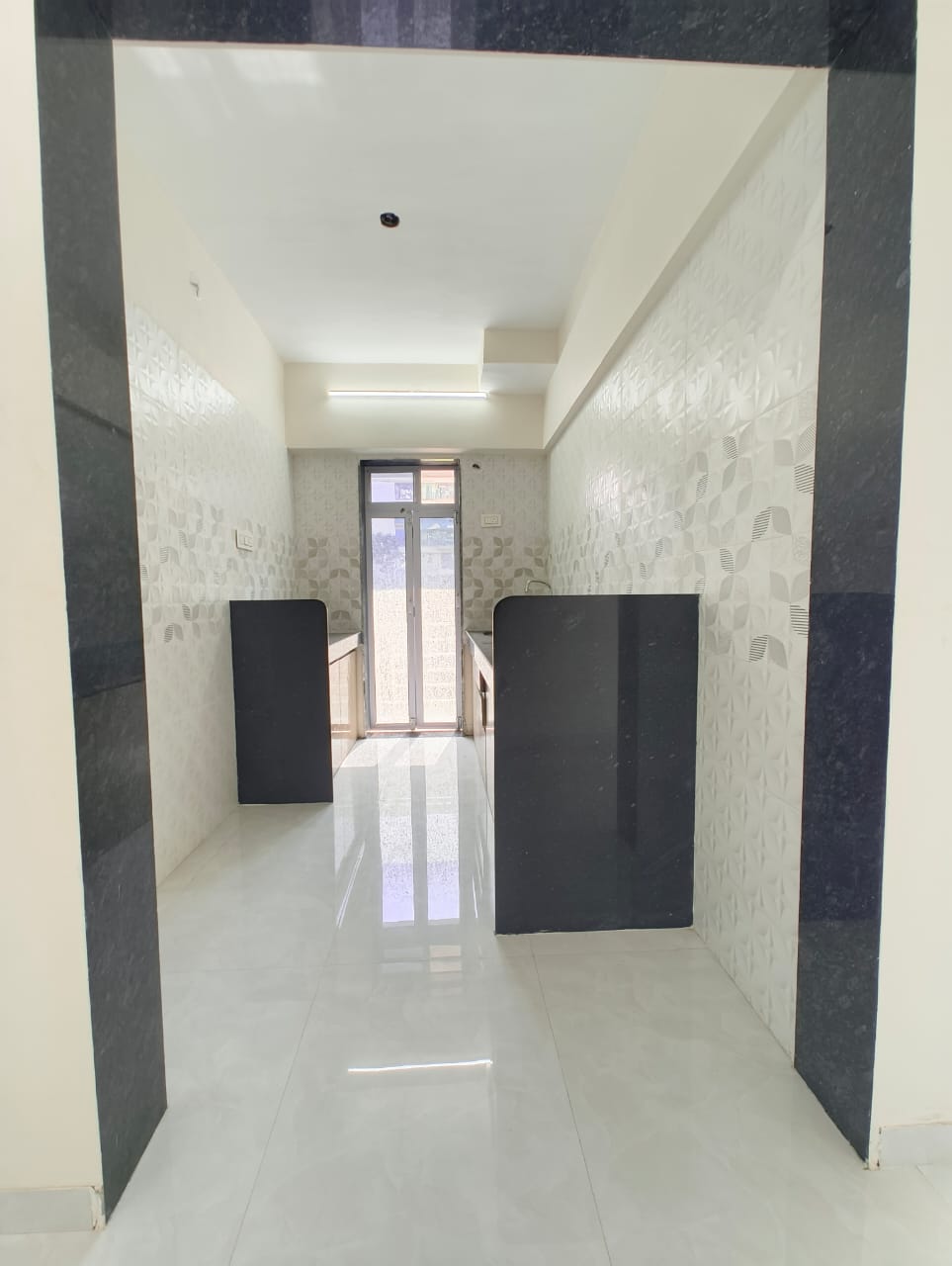 2 BHK Apartment For Sale in Deep Crown 