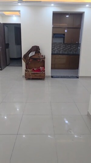 3 BHK Apartment For Rent in Krishna Apra Royal Court, Sector 16 Greater Noida