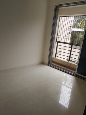 Room in 1 BHK Apartment at SS Balaji Krishna, Thakurli – for Sale