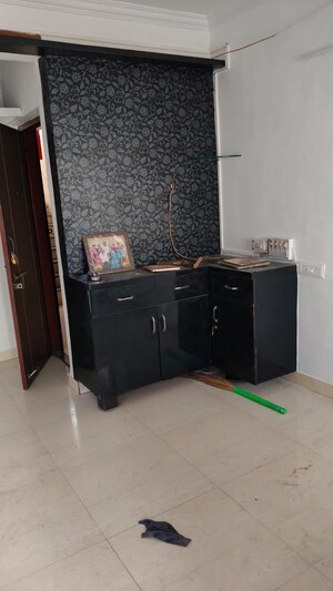 Living Room in 1 BHK Apartment at Tingre Nagar – for Rent