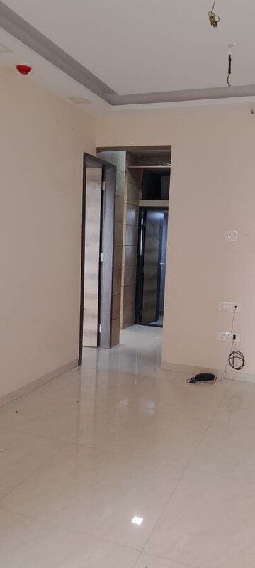 Room in 2 BHK Apartment at Sai Balaji Emerald, Thakurli – for Rent