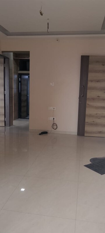 Room in 2 BHK Apartment at Sai Balaji Emerald, Thakurli – for Rent