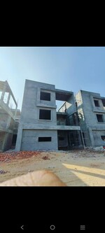 3.5 BHK + Pooja Room,Servant Room,Study Room,Extra Room 4000 Sq.Ft. Villa in Kollur Gated Community