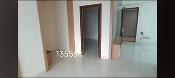 Room in 2 BHK Apartment at Tellapur – for Rent