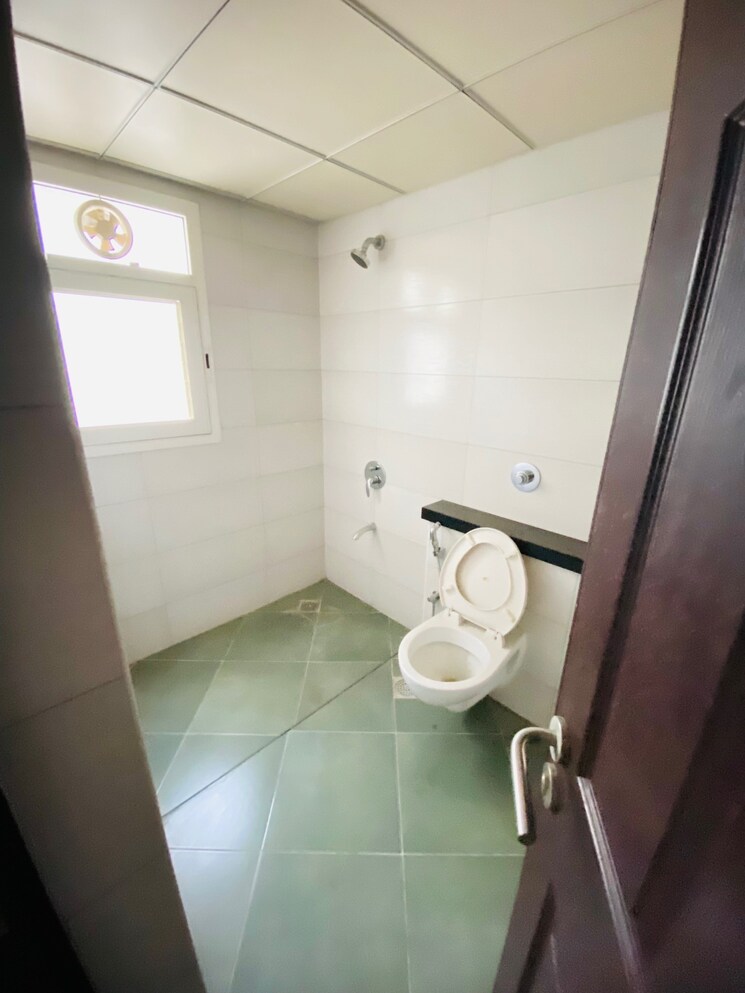 Bathroom, sobha-garnet 3 Bedroom 1500 Sq.Ft. Apartment In Kondhwa Pune 9703540