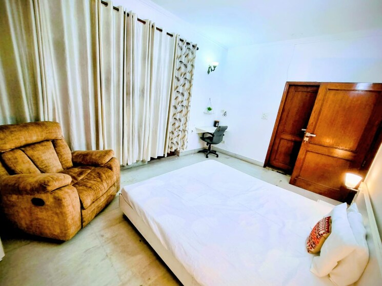 Bedroom, south city 1 3 Bedroom 1800 Sq.Ft. Builder Floor In South City 1 Gurgaon 9703548