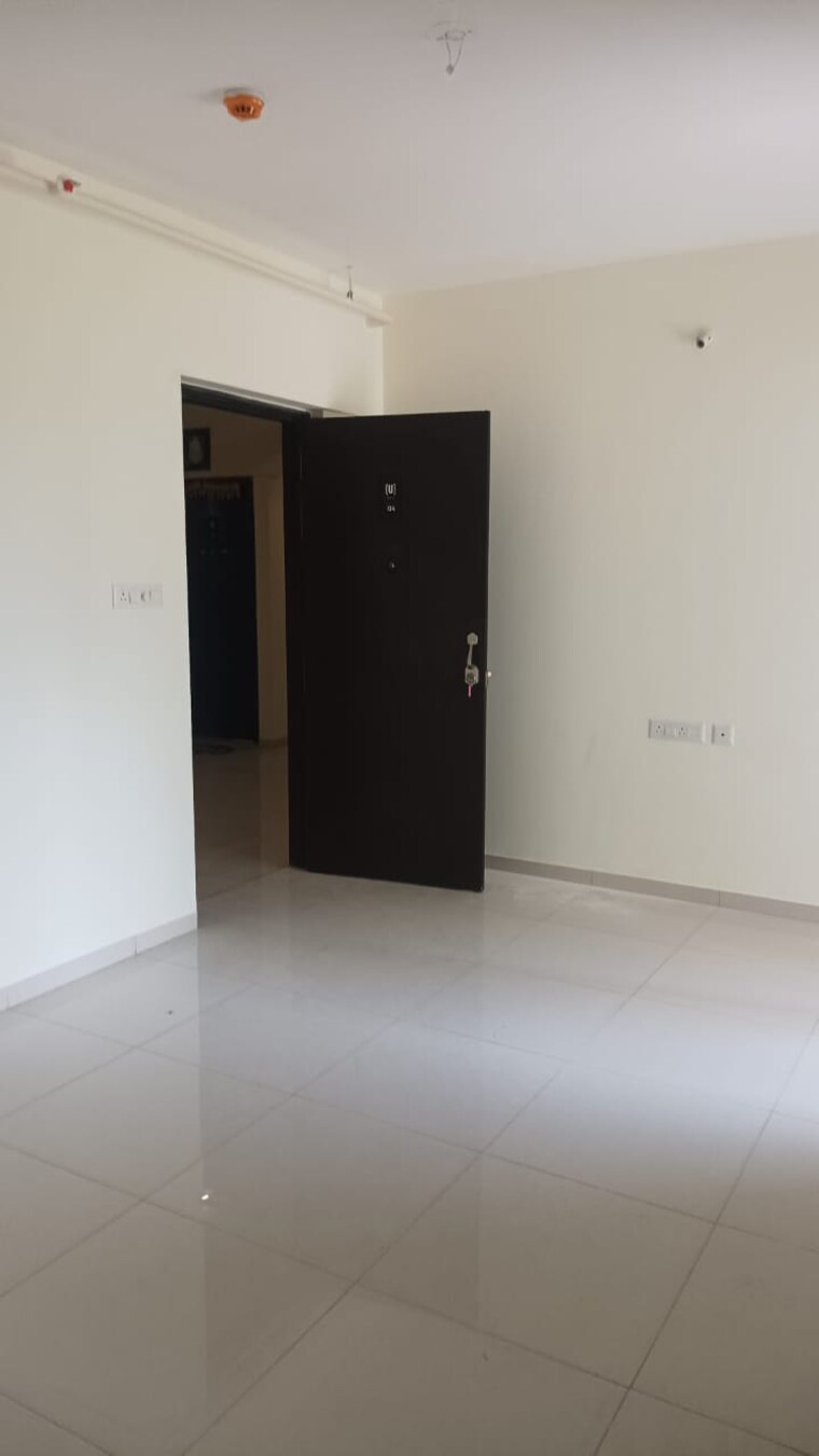 Room, kolte-patil-life-republic-r-10 1 Bedroom 450 Sq.Ft. Apartment In Hinjewadi Pune 9703547