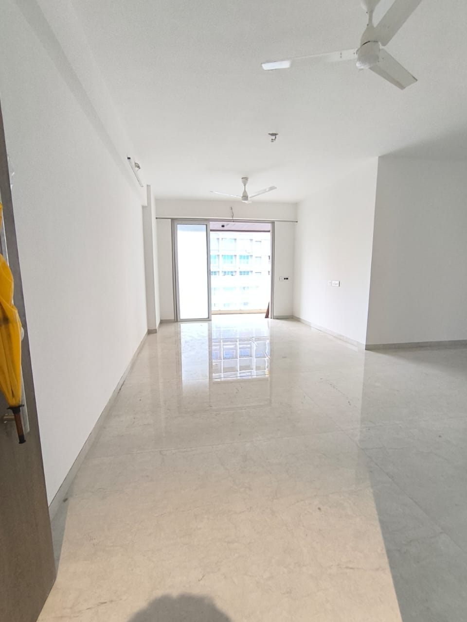 2.5 BHK Apartment For Rent in Ekta Tripolis