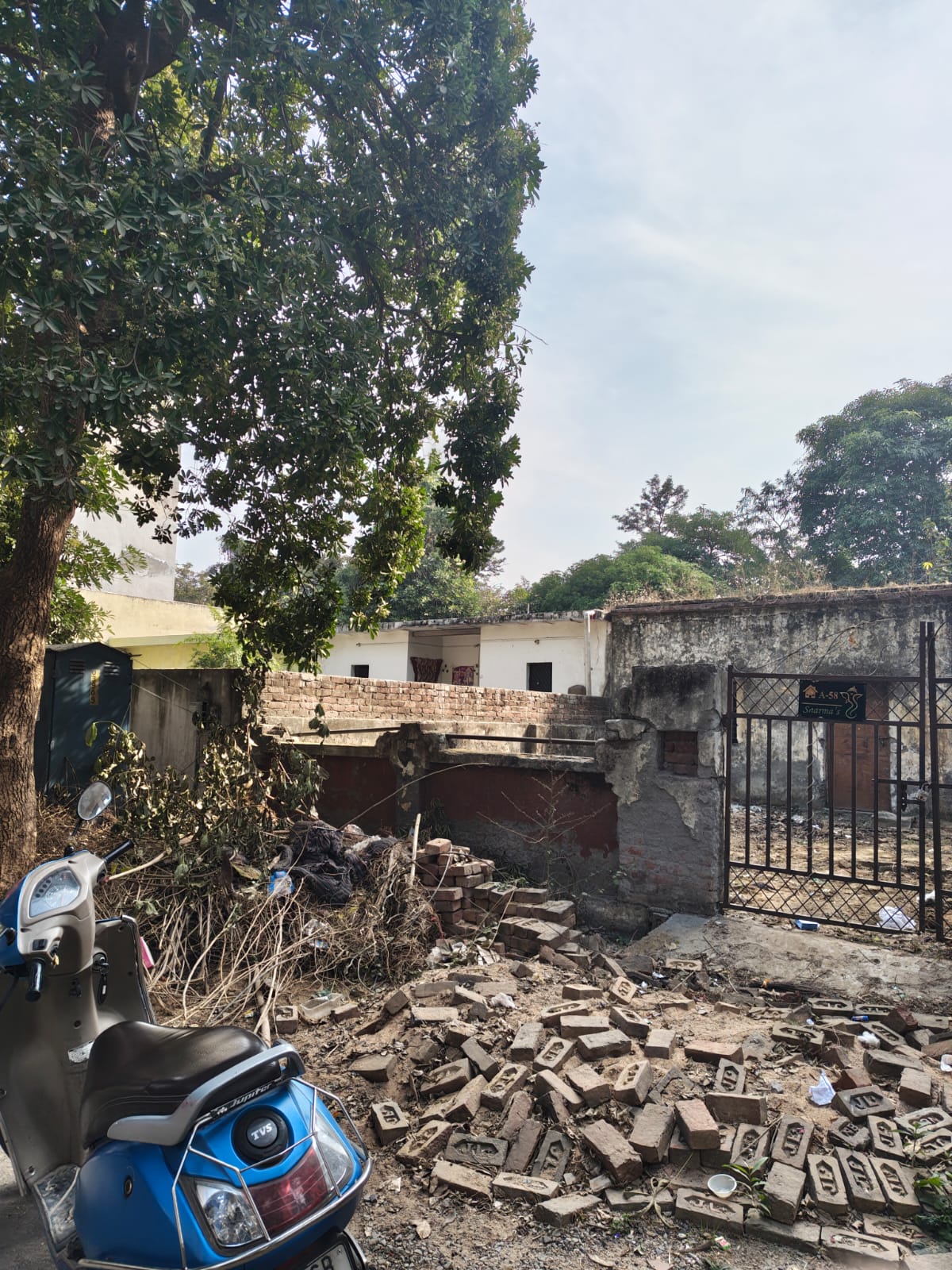 Plot For Sale in Sector 18 Yamuna Expressway