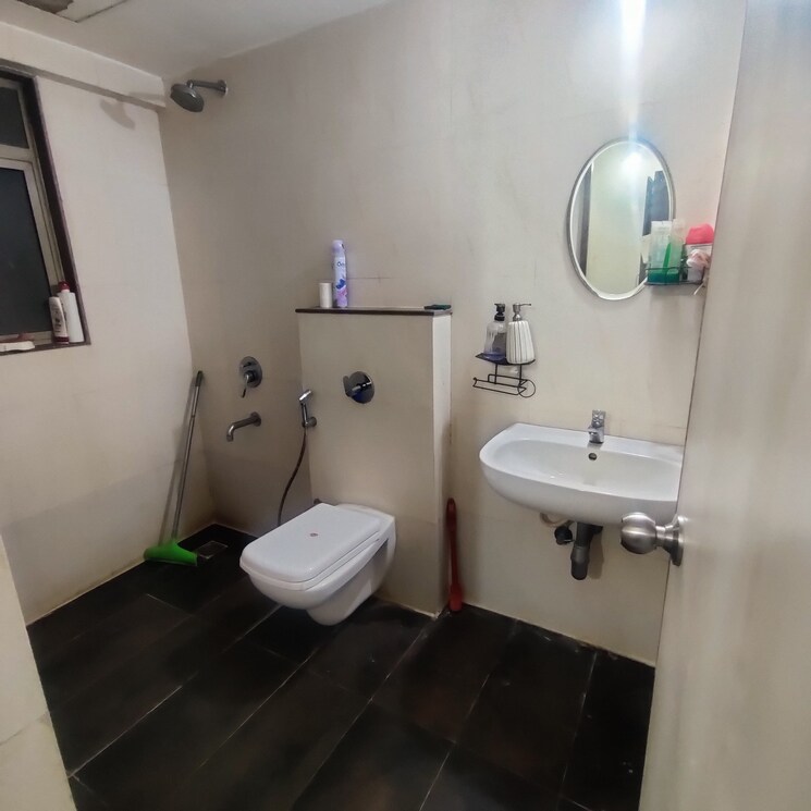 Bathroom, lodha-palava-exotica 2.5 Bedroom 750 Sq.Ft. Apartment In Dombivli East Thane 9703579