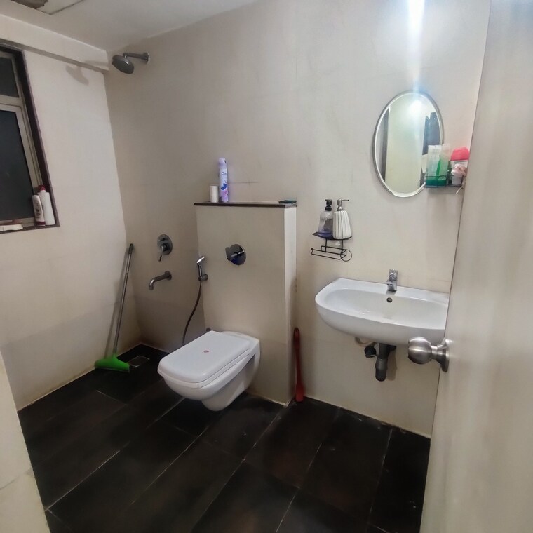 Bathroom, lodha-palava-exotica 2.5 Bedroom 750 Sq.Ft. Apartment In Dombivli East Thane 9703579