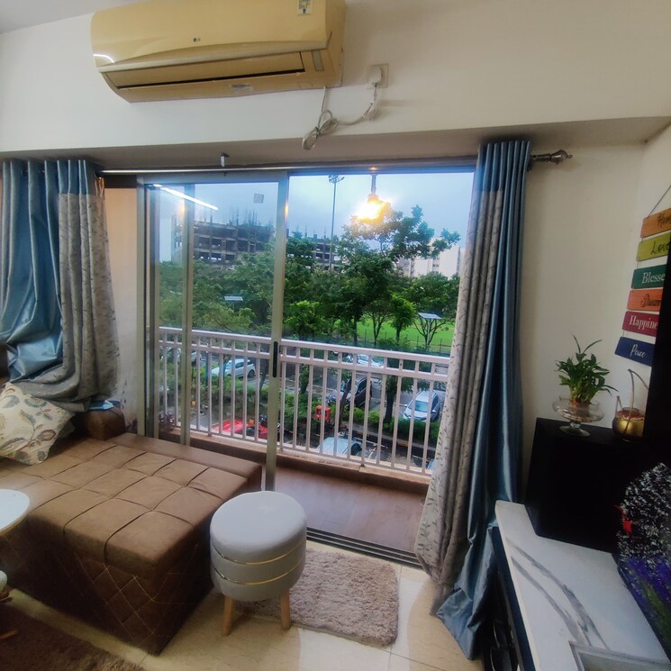 Living Room, lodha-palava-exotica 2.5 Bedroom 750 Sq.Ft. Apartment In Dombivli East Thane 9703579