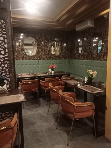  Shop – Exterior View View at Kundan Plaza, Chinar Park - for Rent