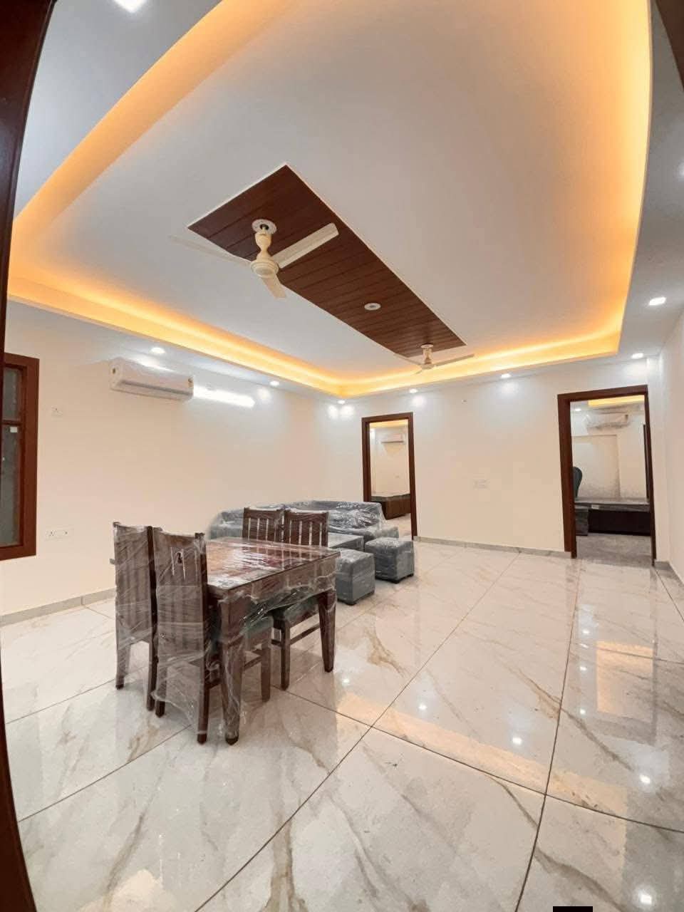 3 BHK + Pooja Room 2600 Sq.Ft. Builder Floor in Ansal Plaza Sector-23