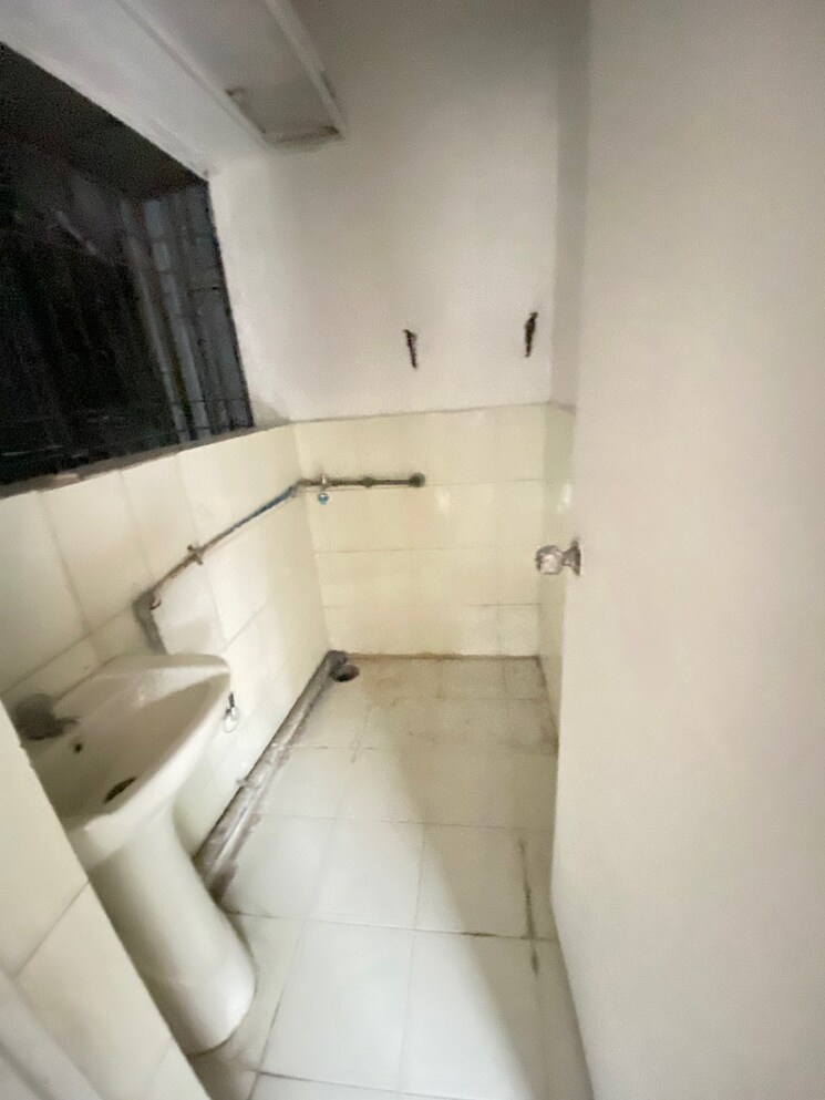 Nearby, hill-mist-harmony-apartment 1 Bedroom 600 Sq.Ft. Apartment In Kondhwa Pune 9703609