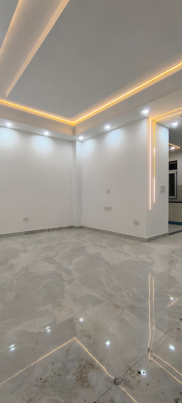 Room, sushant-lok-3 3 Bedroom 2370 Sq.Ft. Builder Floor In Sector 57 Gurgaon 9703615