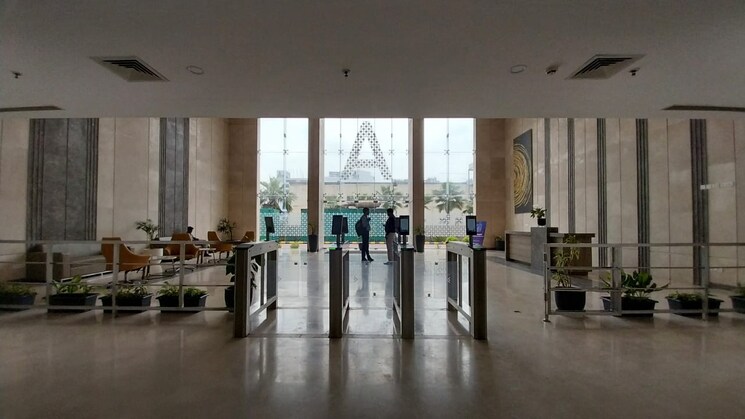 Gym, ats-bouquet Commercial Office Space 2430 Sq.Ft. In Sector 132 Noida 9703616