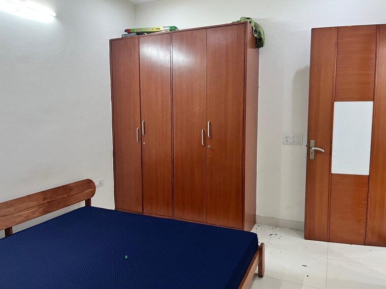 undefined, sushant-lok-3 3 Bedroom 2370 Sq.Ft. Builder Floor In Sector 57 Gurgaon 9703621