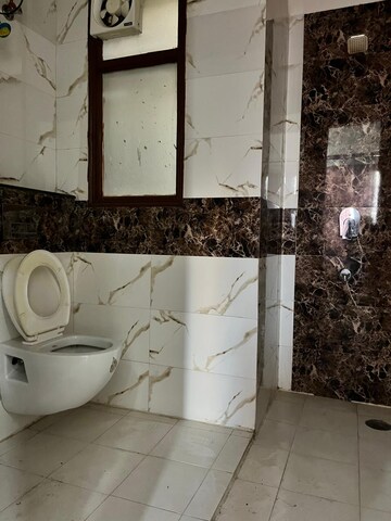 Bathroom in 3 BHK Builder Floor at Sushant Lok 3, Sector 57 – for Rent