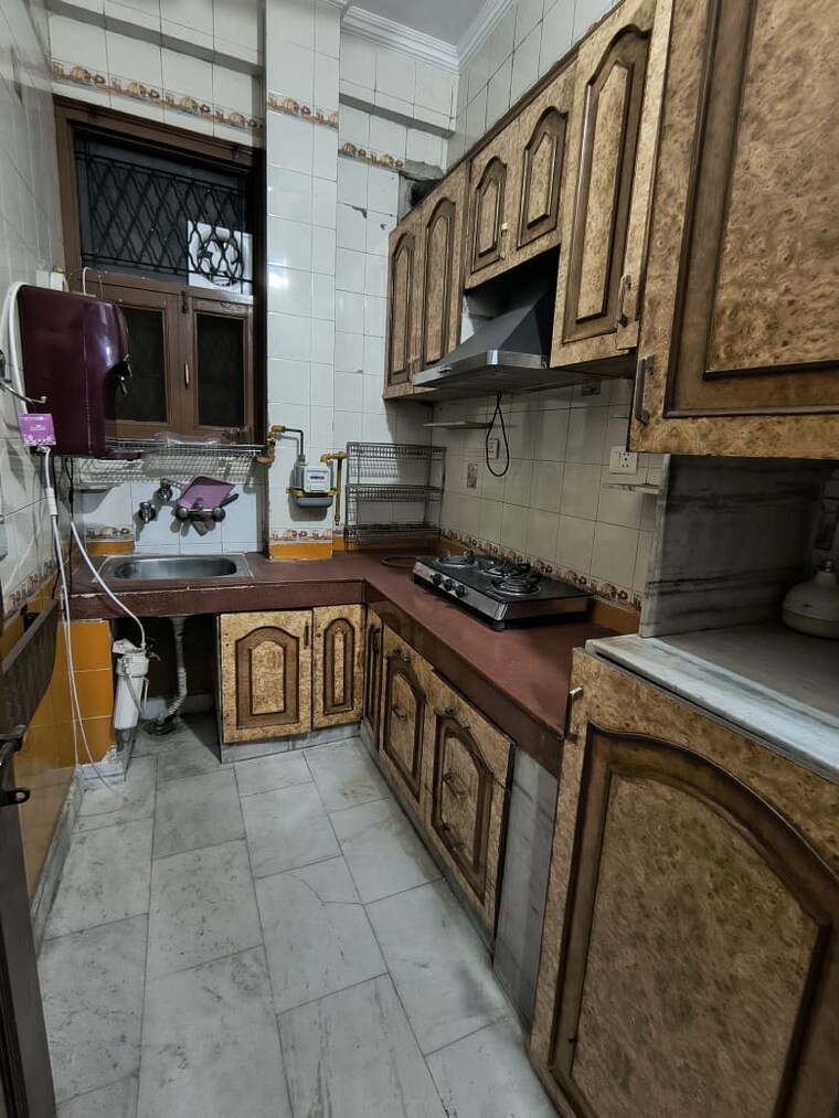Kitchen, new rajinder nagar 2 Bedroom 1050 Sq.Ft. Builder Floor In New Rajinder Nagar Delhi 9703635