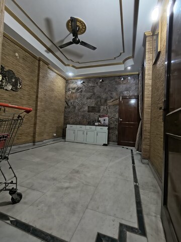 Room in 2 BHK Builder Floor at New Rajinder Nagar – for Rent