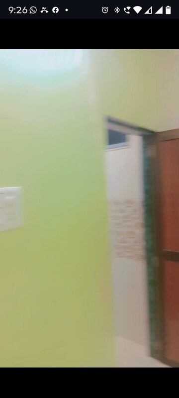 Room in 2 BHK Apartment at Nityanand Baug, Chembur – for Rent