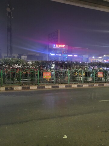 Master Plan in  Shop at Alambagh – for Rent