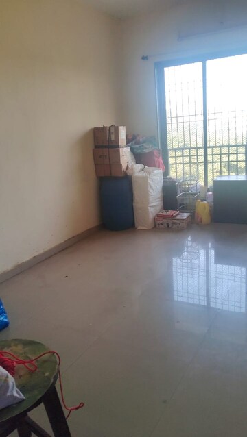 Living Room in 2 BHK Apartment at Kurla East – for Rent